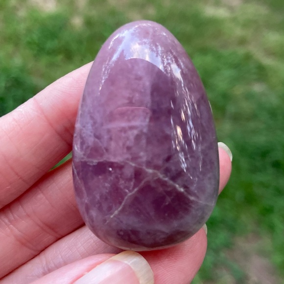 Pink Amethyst Crystal Palm Stone. NWOT - Picture 1 of 6